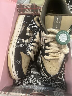 Size 9 - Nike Dunk Low Premium QS SB x Travis Scott Cactus Jack