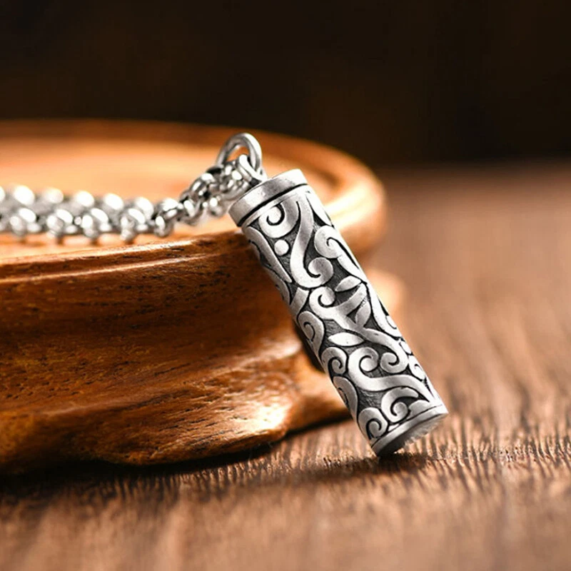 Necklace case deals holder