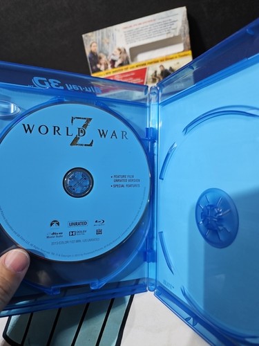 World War Z 3D, Unrated Blu-ray 3D + Blu-ray No DVD No Digital Copy w/ Slipcover - Picture 6 of 7