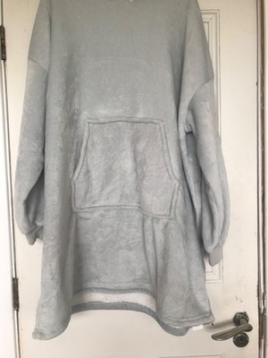 Dunnes Silver Grey Sherpa Lined Hooded Blanket Gown One Size Brand New with Tags