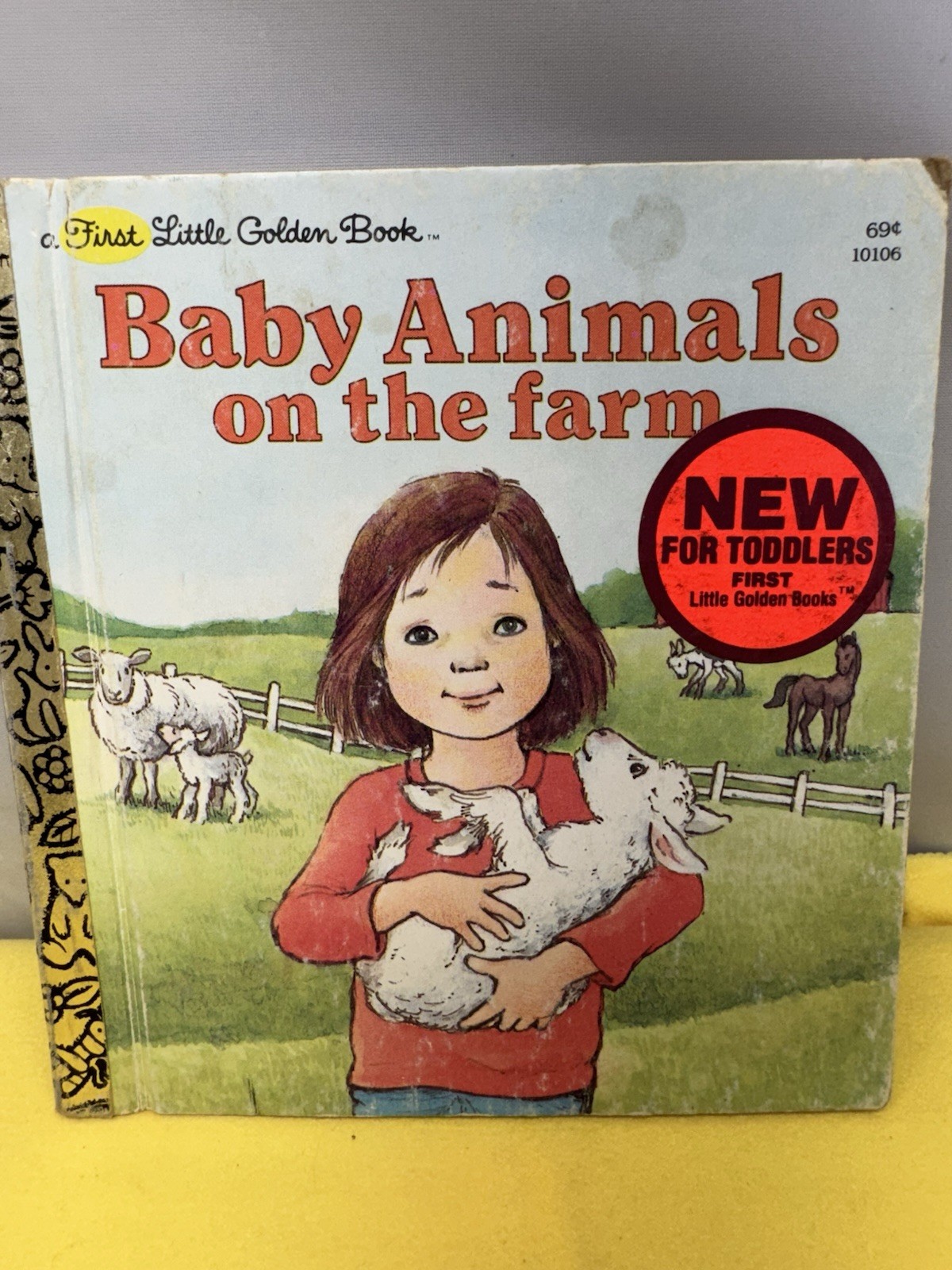 Children's First Little Golden Book ~ BABY ANIMALS ON THE FARM ~acceptable