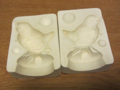 vintage 1976 small bird on branch Duncan Enterprises TM39 ceramic slip mold