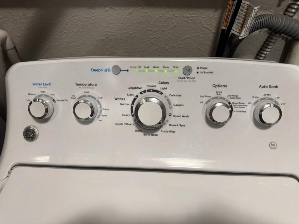 Juego de lavadora y secadora de gas GE - Excelente estado Foto 2 de 4