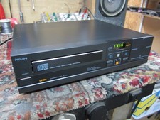 PHILIPS CD104 VINTAGE CLASSIC CD PLAYER.