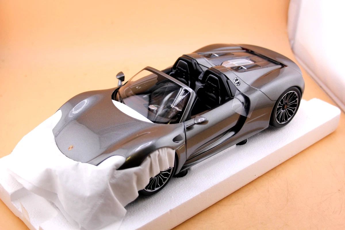 25+ MINICHAMPS 1:18 Scale Porsche Contemporary Manufacture Diecast