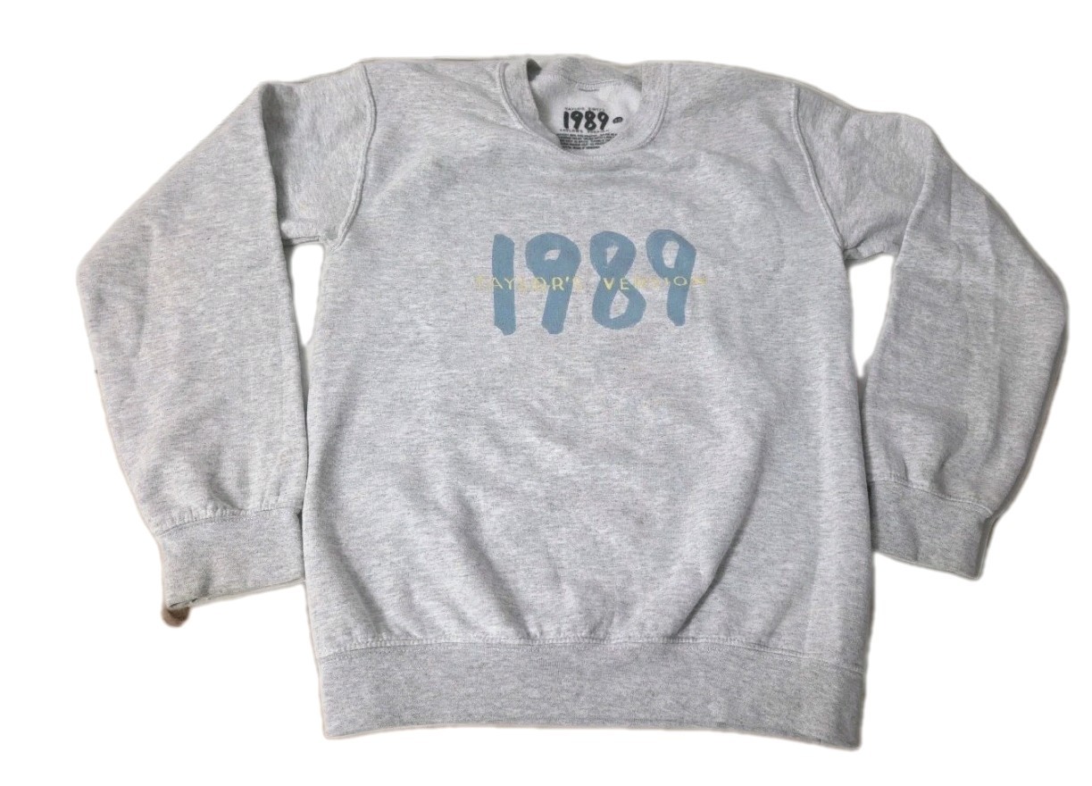 Taylor Swift 1989 Spotify Grey Crew Sweatshirt Size Xs 294
