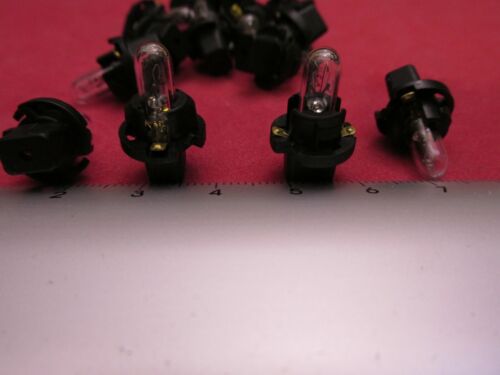 73 Miniatur Lampe Glühbirne & Steckdose 1,2 Watt Keil 12/14 Volt T1-3/4 0,08 A Menge. von 5 - Bild 2 von 3