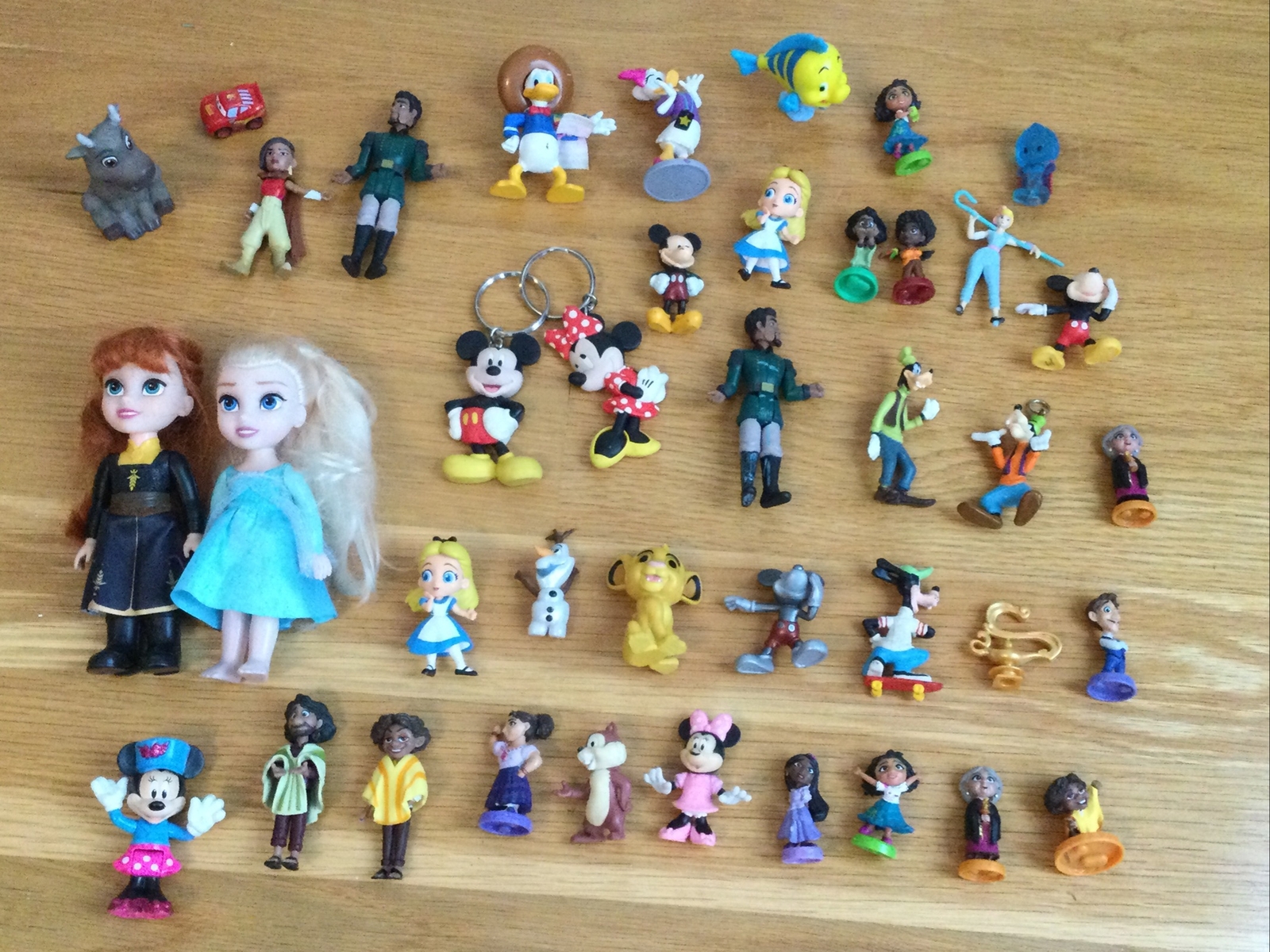 Disney Figurines Lot 40+ Figures Elsa Anna Minnie Mickey Pixar Mixed Toys