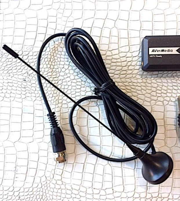 Rare New Never Used AverMedia Volar HDTV USB TV Tuner. ATSC, Clear QAM A868 - Image 3 of 4