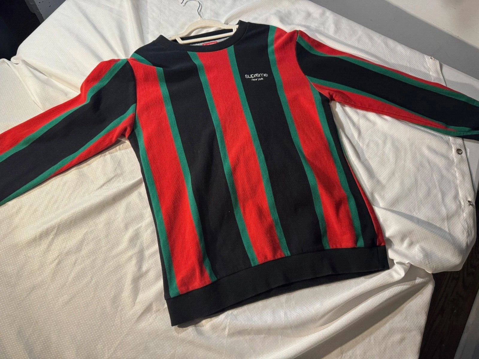Pull Supreme Off White Bogo vintage taille moyenne *lire description*