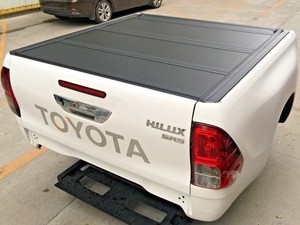 Toyota Hilux Sr5 2015 2019 Quad Fold Hard Lid Tonneau Cover Black Aluminium Ebay