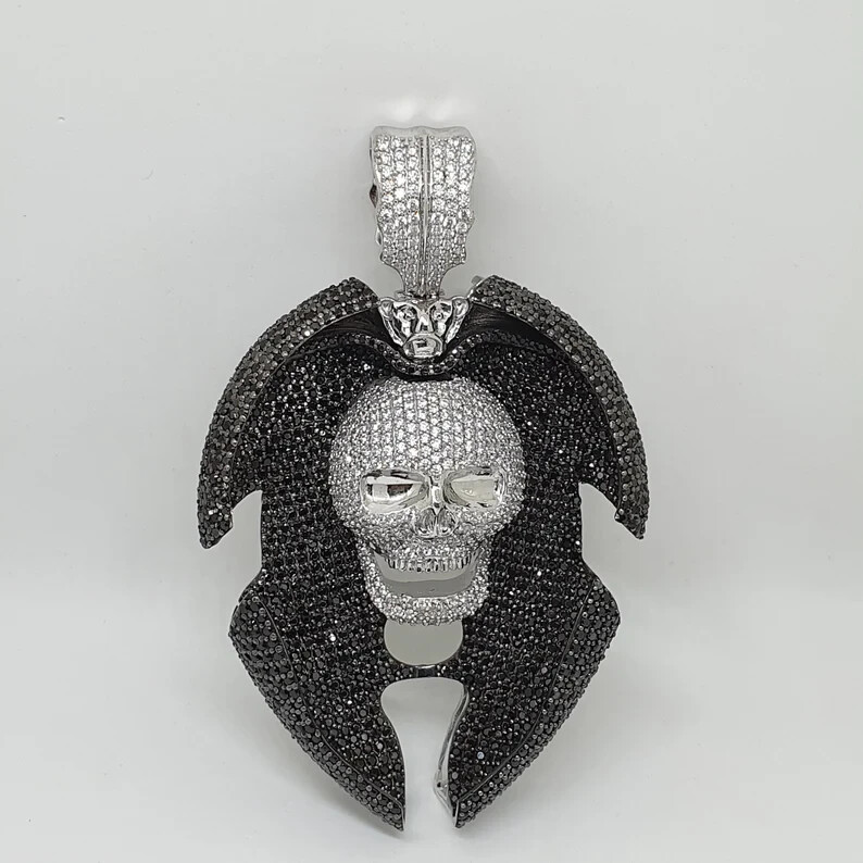 mic＆co 925 Skull pendant top 希少 Treasure Circle Skull Pendant (Silver 925) + Chain – Kabuto