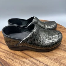 Dansko Clogs Womens 7.5 / 38 Black Scribble Patent Leather Nurse Shoes Comfort