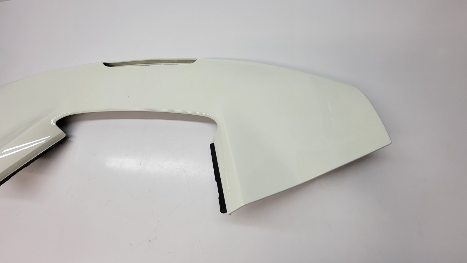 FERRARI 488 GTB COUPE REAR SPOILER DECK LID PANEL OEM 86130811 WHITE