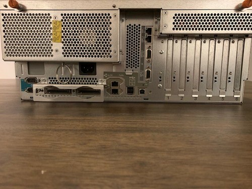 IBM 9111-520 P5 Server 2Way 1.5GHZ Processor (5226), 4Gb, 2x73Gb 10K, w. rails - Picture 4 of 10