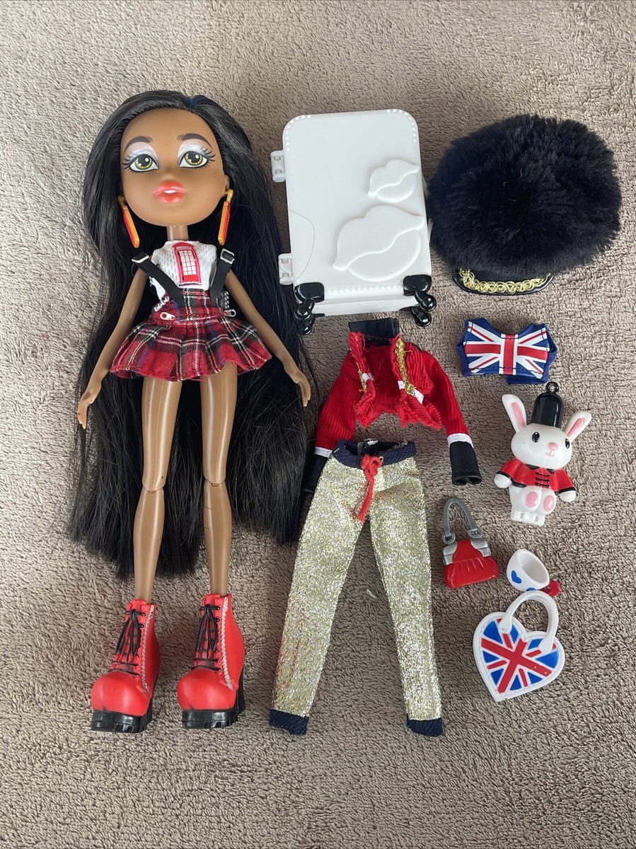 Bratz Doll Study Abroad Sasha To UK Bunny Boo Goes To Britain - Main Image