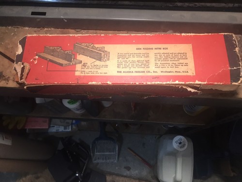 Vintage Gem Folding Miter Box - Picture 10 of 11