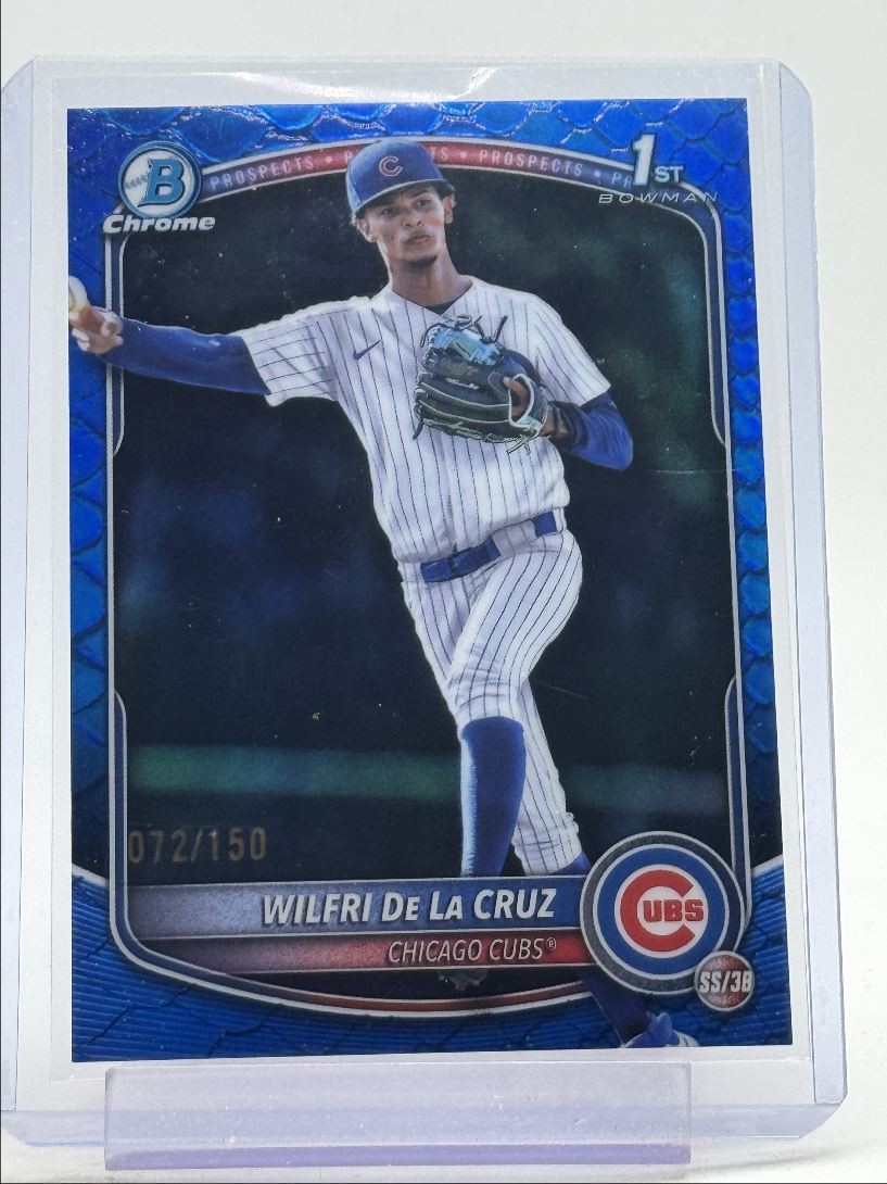 WILFRI DE LA CRUZ 2025 BOWMAN CHROME 1ST BLUE REPTILIAN CUBS /150 Q5829