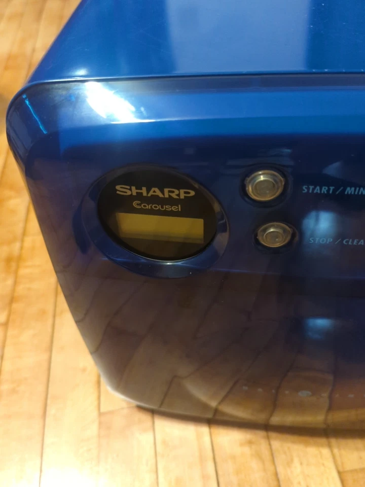 Horno microondas compacto Sharp Carousel media pinta R-120DB azul funciona vintage retro Foto 2 de 4