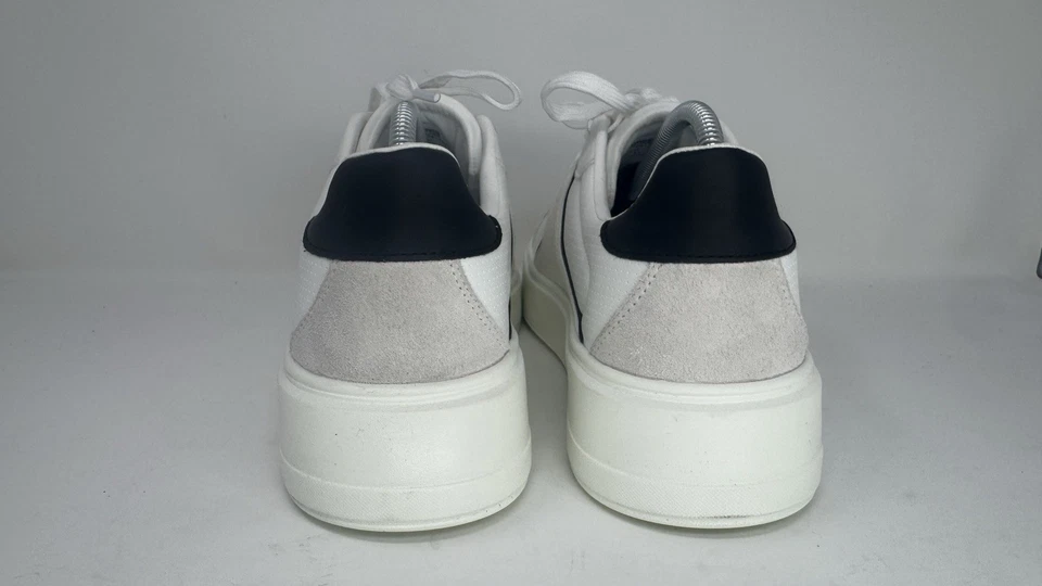 Zapatilla deportiva Roberto Cavalli de caña baja con logotipo de metal para hombre talla 8 EE. UU. / 41 UE blanca / negra Foto 3 de 4