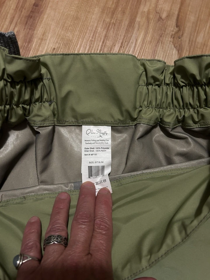Women’s Ms MayFly Fishing Waders Stocking Feet. Size 6/7 - Image 4 of 4