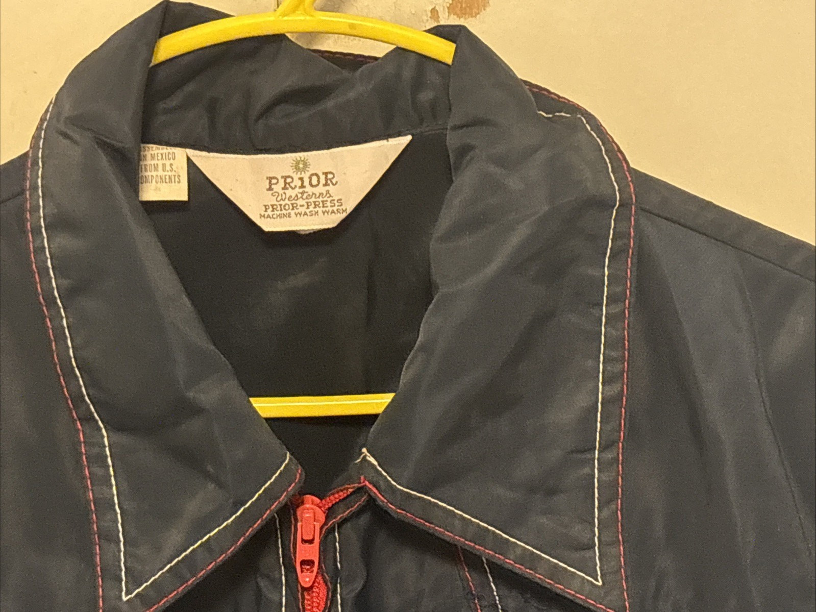 Original Vintage  Jacket with Back Patch  size 36 - image 9