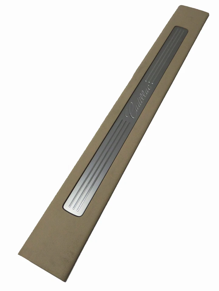 Placa de umbral de puerta delantera cepillo de cachemir Escalade Script diestro 2010 Cadillac Escalade Foto 2 de 4