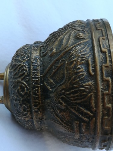 Campana de latón campana de puerta, aprox. 13,5 cm de altura, cuatro evangelistas, antigua - Imagen 7 de 10