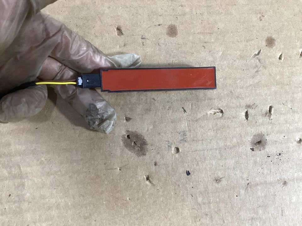 2015-2020 Audi A3 Kessy / Antena de entrada sem chave 5K0962132A fabricante de equipamento original. - Imagem 4 de 4