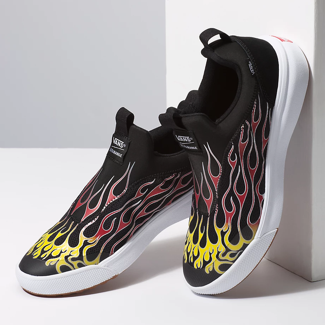 vans ultrarange flames