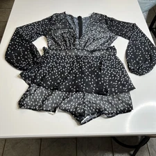 Women's Black/White Romper Size Unknown (#L79)