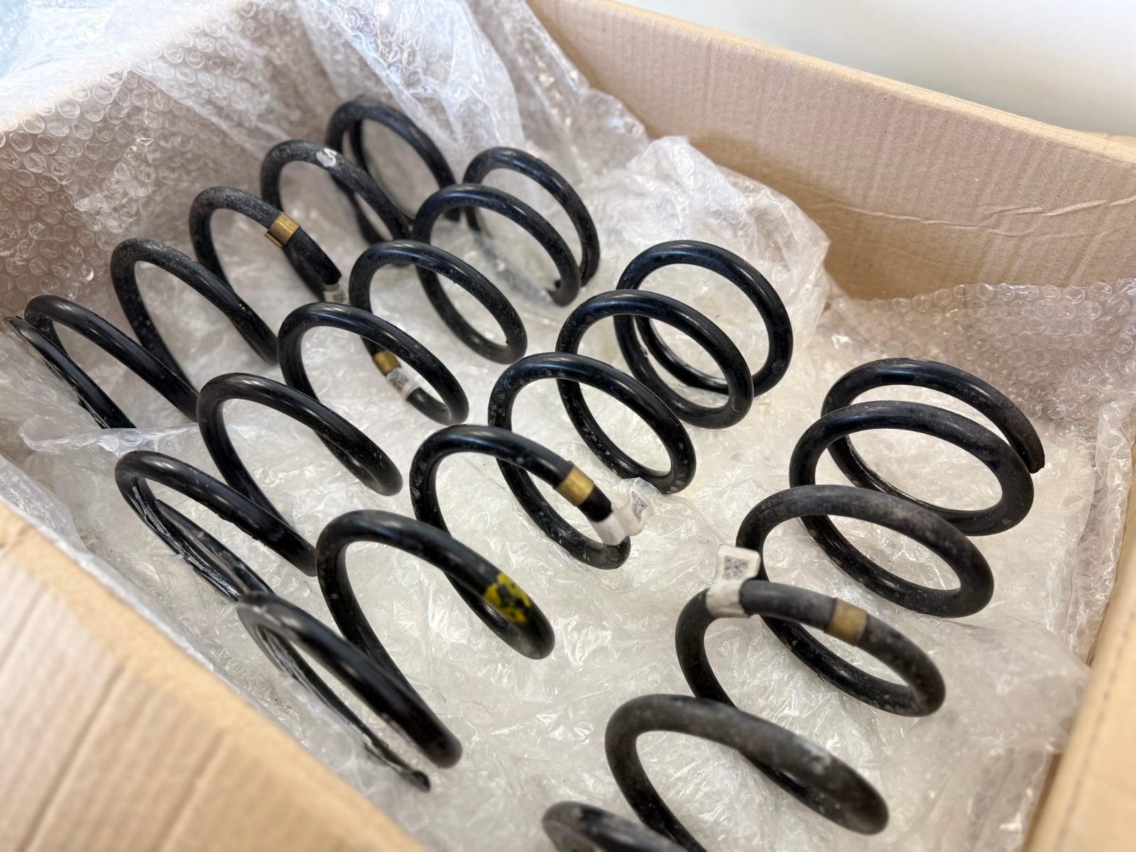 Ferrari Roma 2020-2024 Front Coil springs Set P/N 858927
