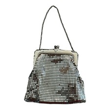 VTG Whiting And Davis 4x4 Metal Mesh Coin Purse Clasp Bag Silver Kiss Evening