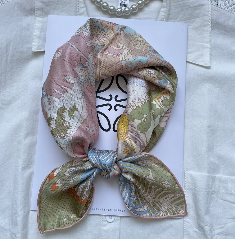Pure 14 Momme Twill Silk Wrap Scarf Bandanna animal Print Square Shawl 65X65cm
