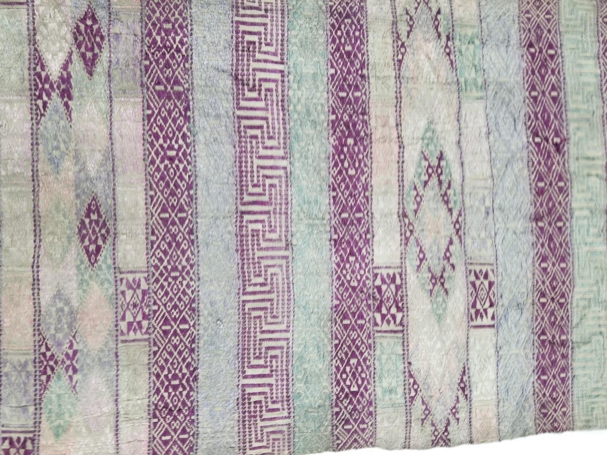 Textile Traditionnel Bhoutanais - Tissé Main En Soie Et Coton - 208x38 Cm - Vintage
