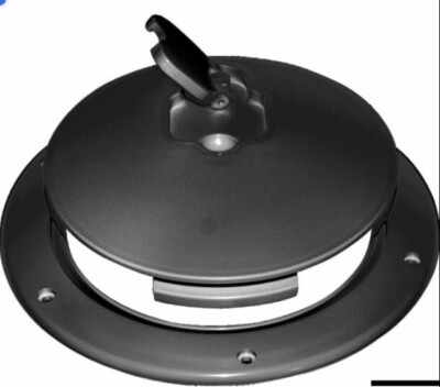 Schwarze Inspektionsluke CW-Dichtung bestückt mit Deckel mit Knebelverschluss ext. od 315mm