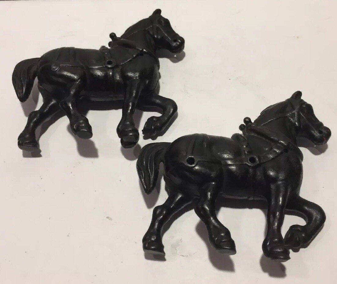 Lote de 2 piezas de hierro fundido de colección para Cochero de caballos Cochero de juguete, piezas o reparación tiendas minoristas Lote de 2 piezas de hierro fundido de colección colección colección para Cochero de caballos Cochero de juguete, piezas o reparación orden ahora con gran descuento y entrega gratuita