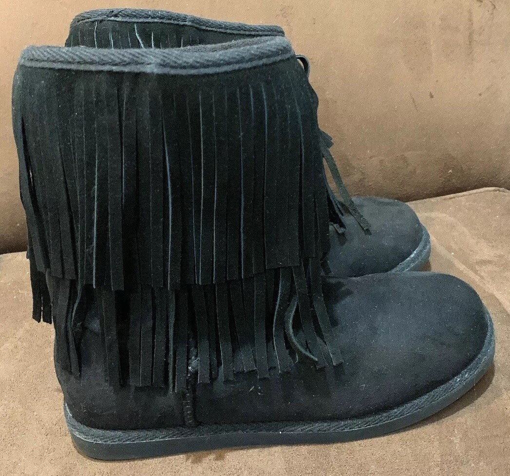 JUSTICE BOOTS BLACK WITH SUEDE FRINGE SIZE SUPER CUTE!!