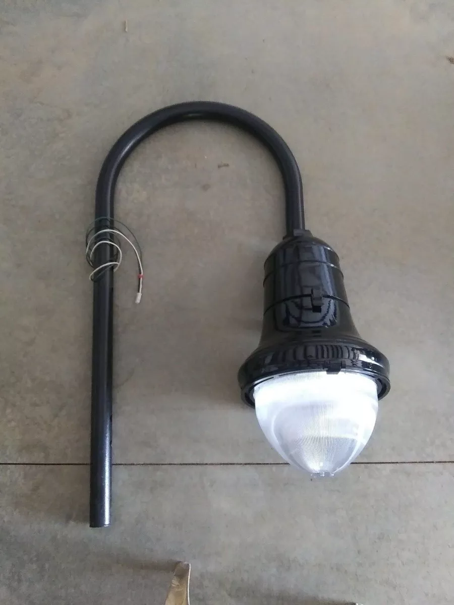 Light sale pole bulb