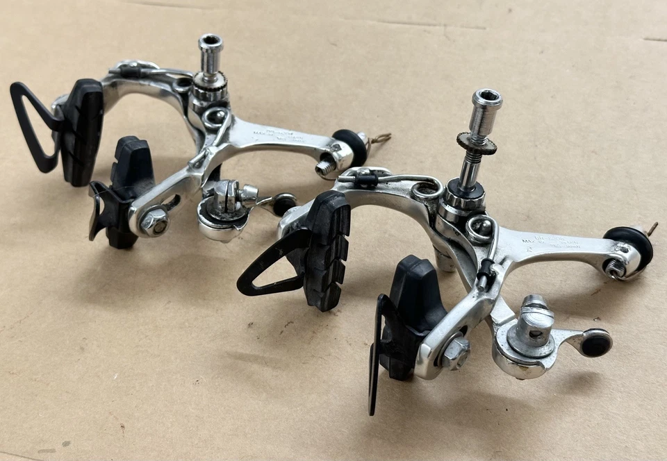 Vintage Shimano 600 BR-6208 Brake Set 49max 39min 700c - Image 4 of 4