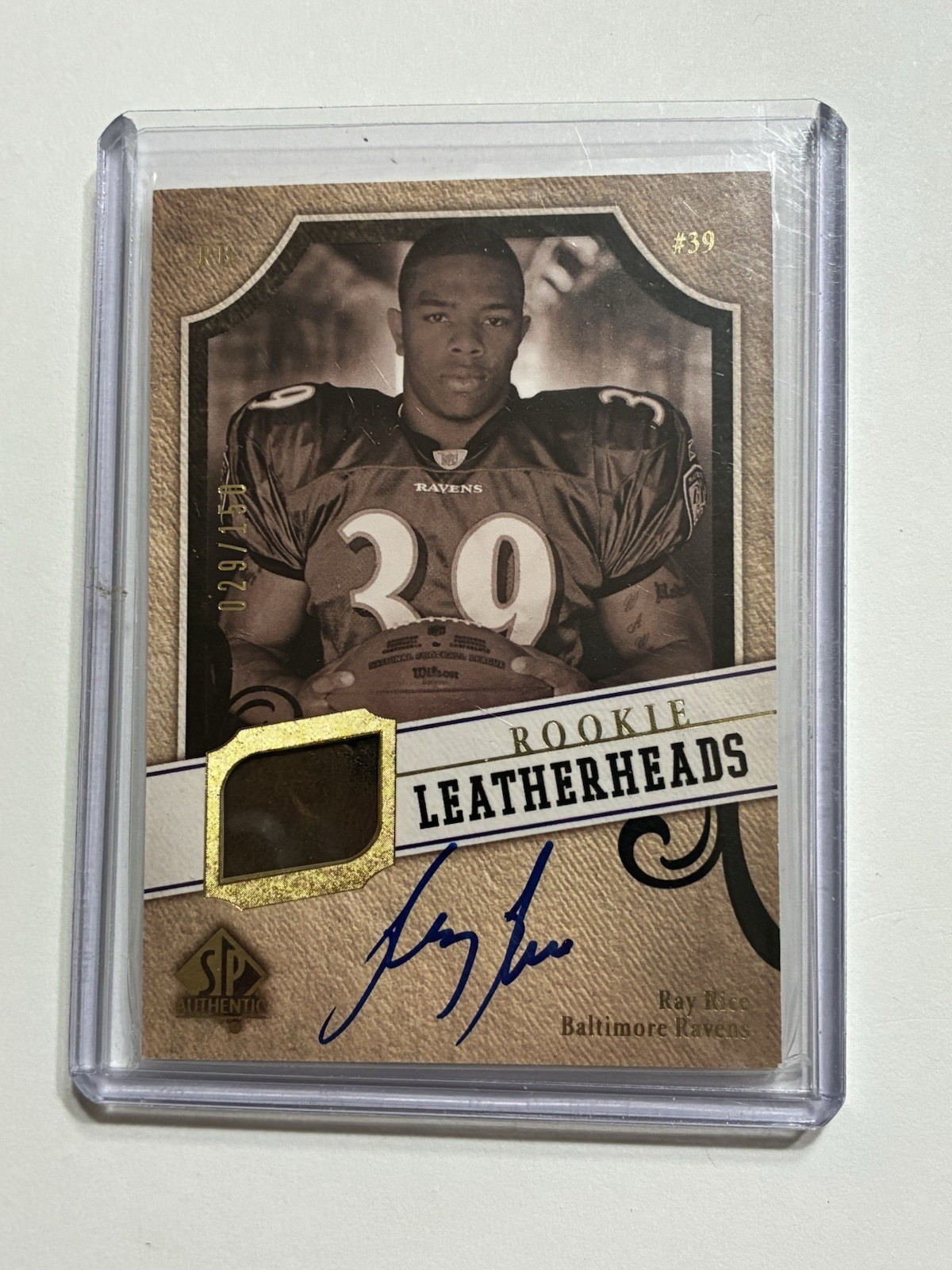 Ray Rice SP Authentic Rookie Leatherheads Autograph #LHRR Base