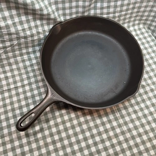 RESTORED Vintage Unmarked Wagner #10 11 3/4" Cast Iron Skillet Ready to Use