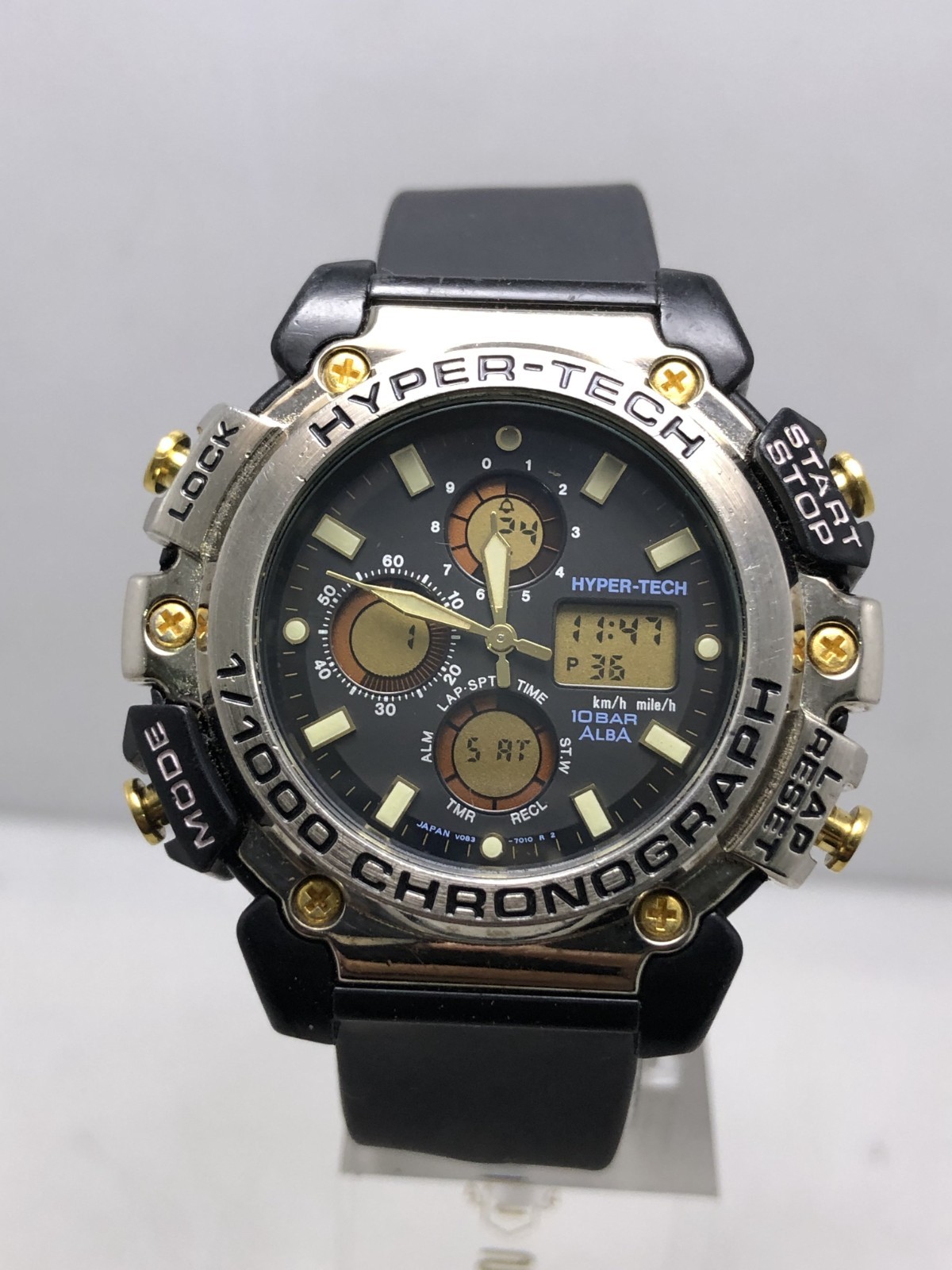 Wristwatch Ana-Digi Alba Chronograph Y083-7010 Men's Quartz HyperTech Vintage - VintageWatches.PK Wristwatch Ana-Digi Alba Chronograph Y083-7010 Men's Quartz HyperTech Vintage - vintagewatches.pk