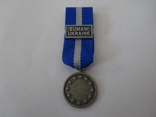 S1-476) EU Einsatzmedaille EUMAM Ukraine Miniatur Orden PLaning & Support