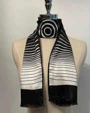 Paoli- Vintage MCM Black & White Geo Oblong Scarf With Tiny Fringe-Signed
