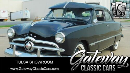1949 Ford Custom Sedan
