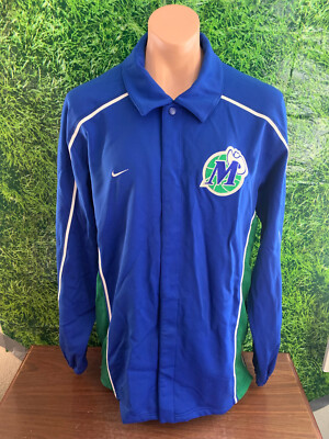 1998-99 Dallas Mavericks Basketball #24 Hubert Davis WarmUp Jacket