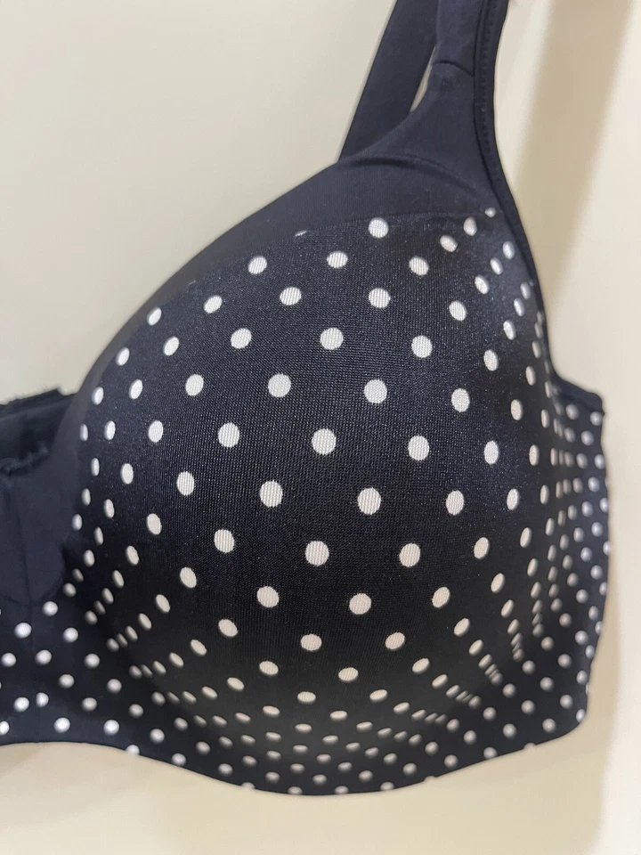 Sujetador con aros Playtex Shape Body Style 4823 lunares talla 40C balconette liso Foto 2 de 4