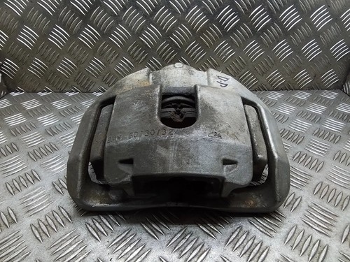 BMW 7 E65, E66, E67 Bremssattel vorne rechts 6030324 3.00 Diesel 160kw 30446561