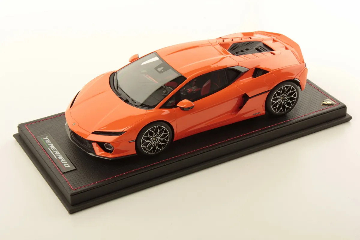 Lamborghini Temerario 1:18 idéal pour compléter une collection de supercars de luxe